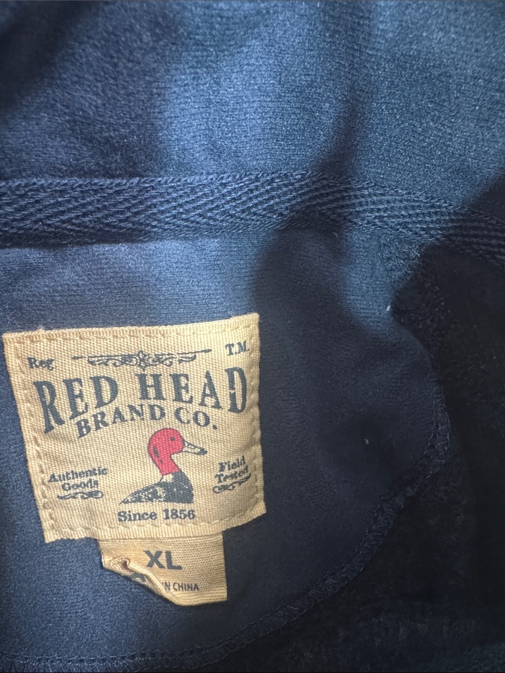 Red Head pullover - Picture 3 of 3